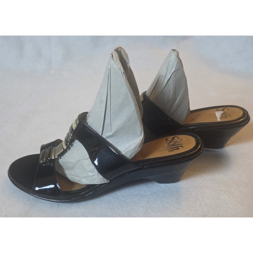Sofft Sandals,patent Leather‎  metallic Gold/Silver Design Down Center Size11